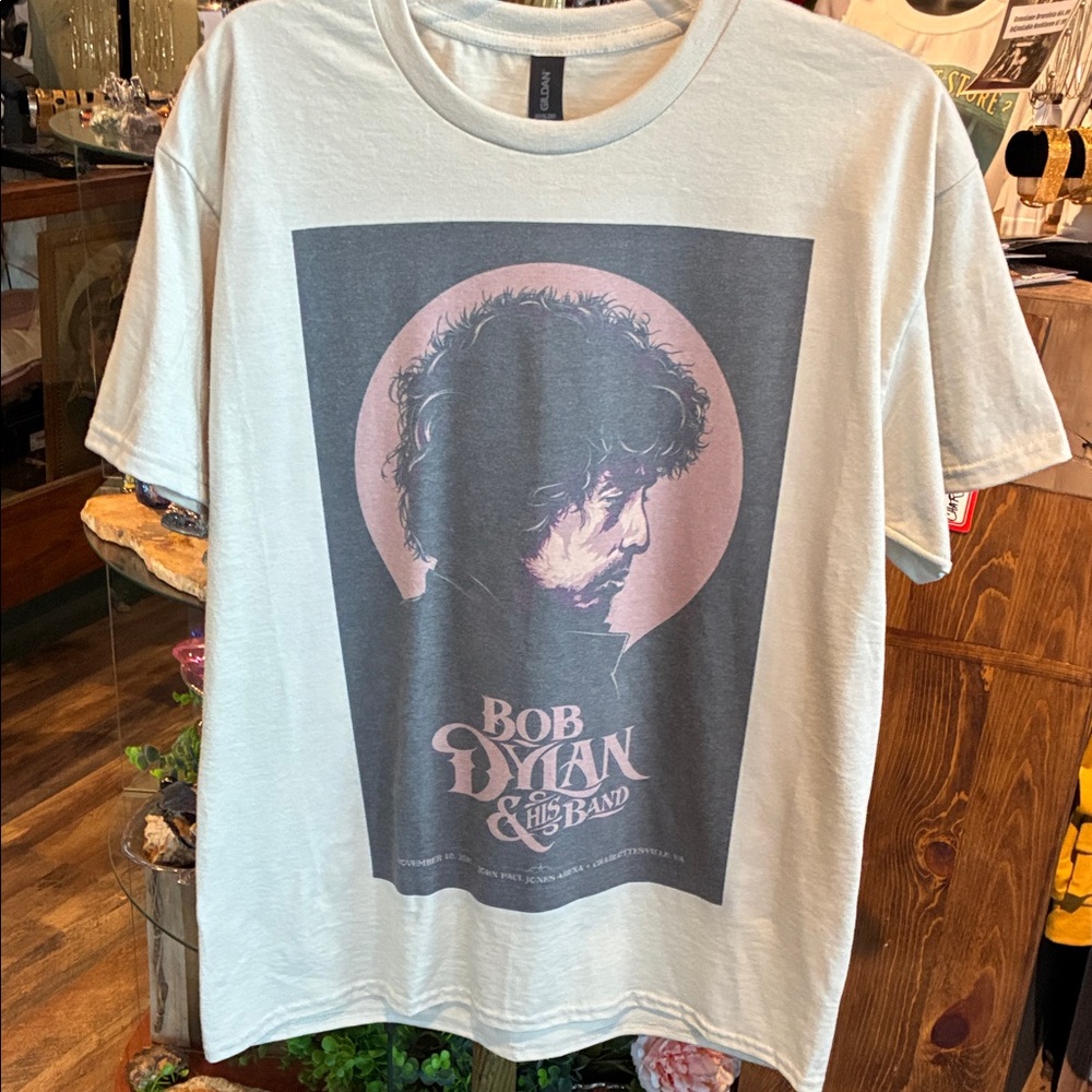 Bob Dylan & His Band 2010 Concert Tee – John Paul Jones Arena, T-Shirt - Picture 3 of 3